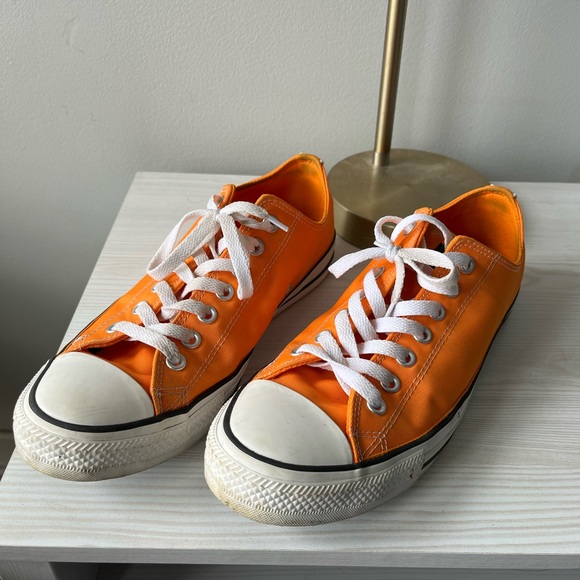 Converse Other - Converse Chuck Taylor Classic Low Top Sneakers Men’s 9.5